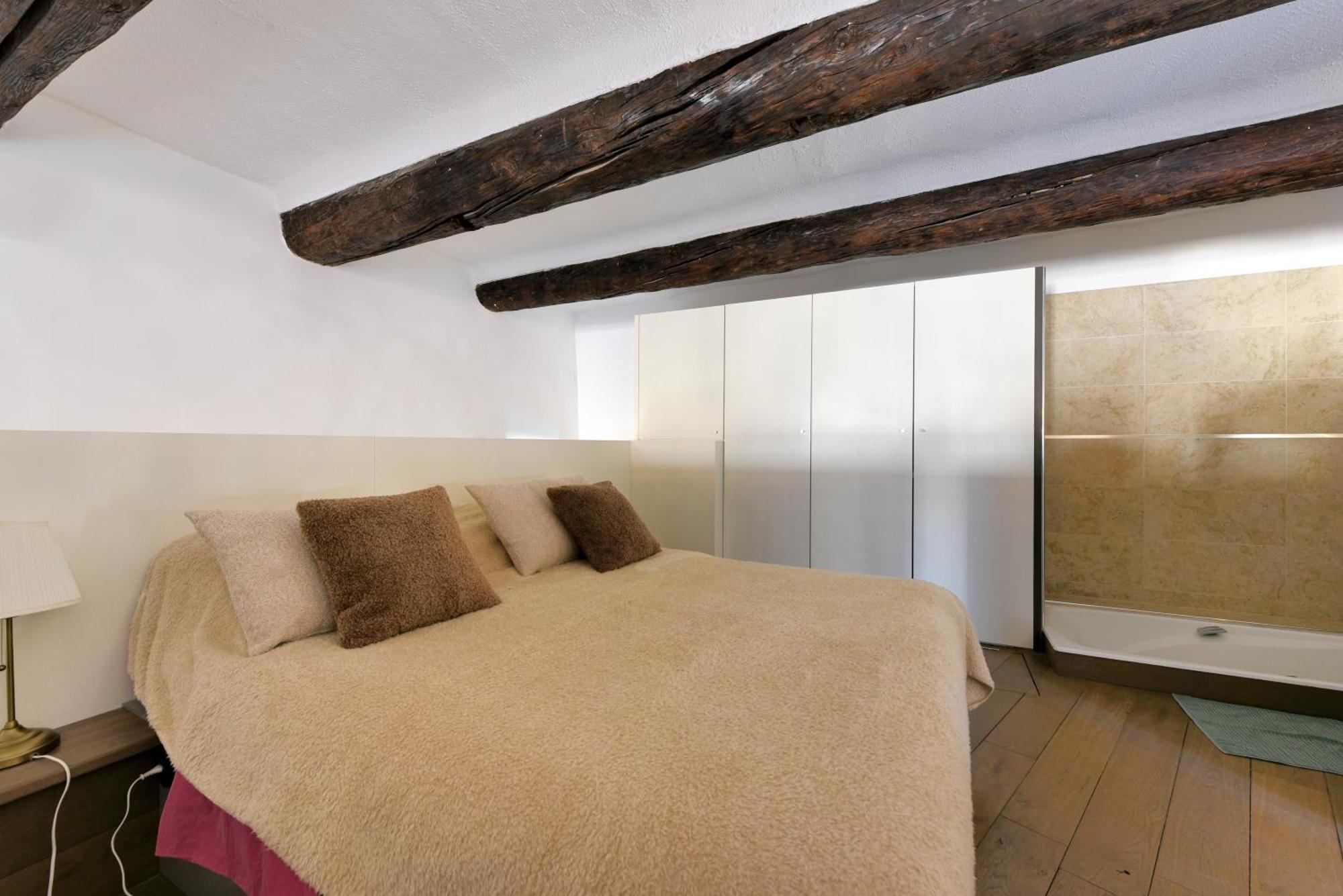 Vieux-Port Magnifique Appartement Loft Marseilles Buitenkant foto